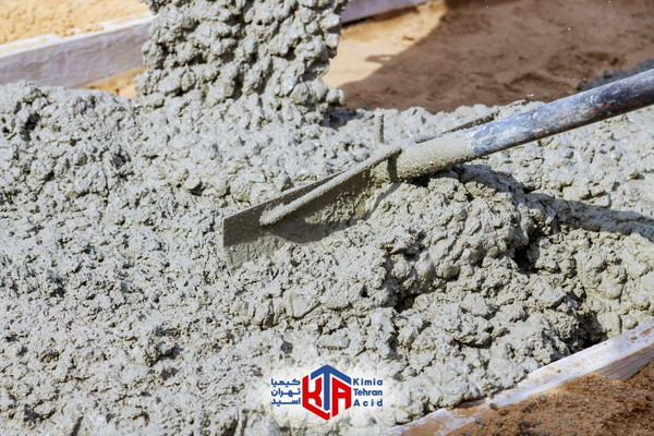 حلال سیمان سفت شده