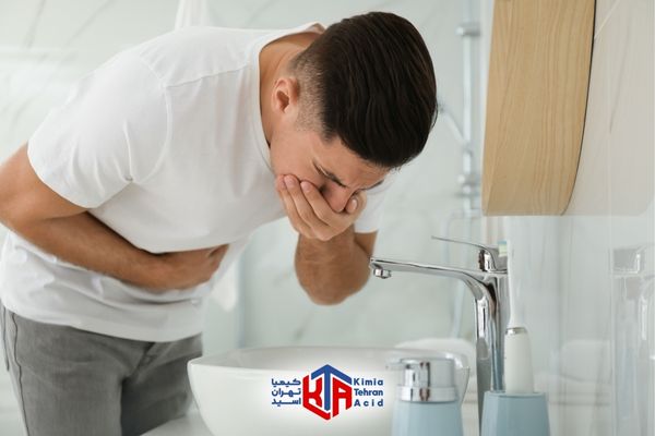مسمومیت با متانول چیست؟